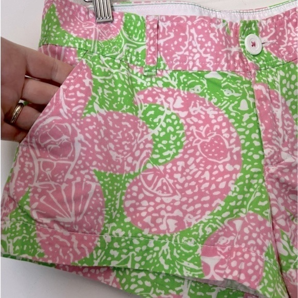 Lilly Pulitzer The Walsh Short Limeade Cheat Ya Green Pink Summer Print Shorts 2 - Picture 2 of 14